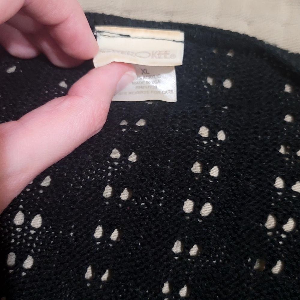 Open-Knit Cardigan - Picture 4 of 5